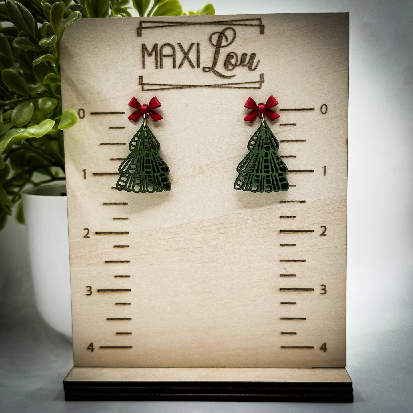 Christmas Tree - Geo Lace